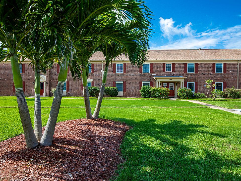 1st image of 909 S Colonial Ct APT B