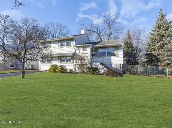 73 Predmore Avenue, Colonia, NJ 07067