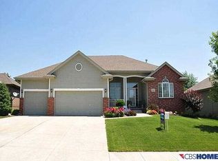 5603 N 154th St, Omaha, NE 68116