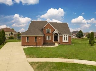 47530 Echo Ct, Shelby Township, MI 48315