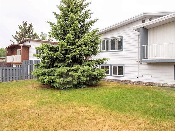 3rd image of 269 Laval Blvd W #3
