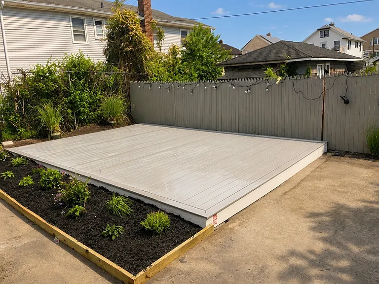 610 Laurelton Blvd #3 — Photo 4