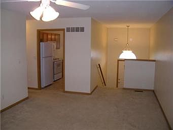 3rd image of 3803 NE 86th Ter