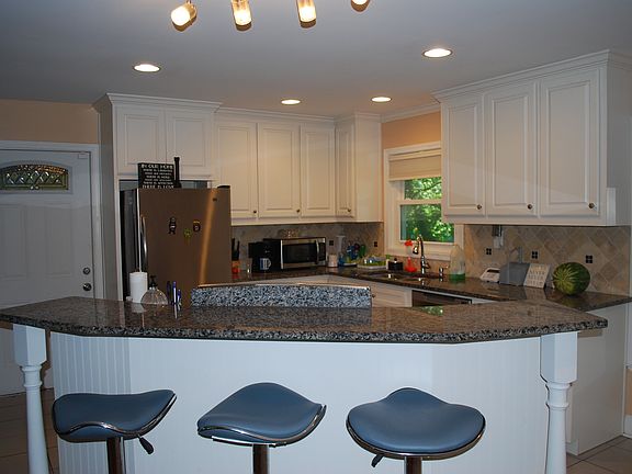 Updated high-end kitchen
