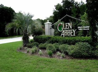 437 N Pine Meadow Dr, Debary, FL 32713