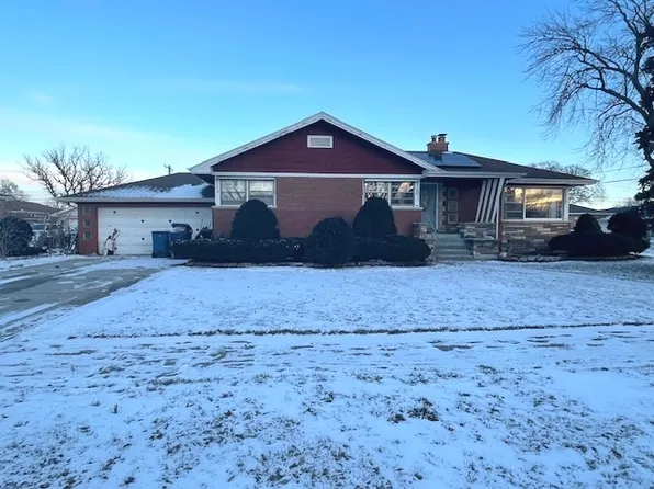 10045 S Keeler Ave, Oak Lawn, IL 60453