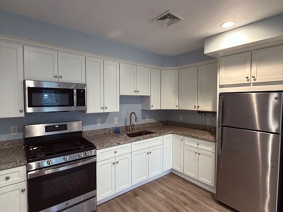 3rd image of 14 Summer St #2