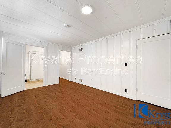 3rd image of 619 Virginia St Unit B