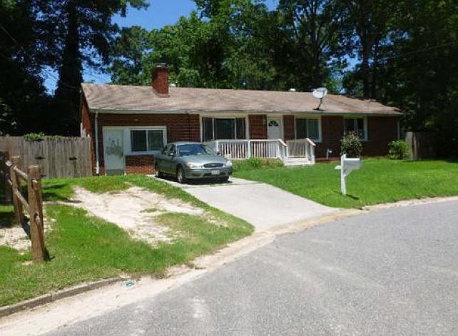 1st image of 820 Silvercrest Ln