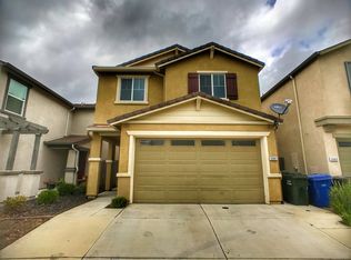 8941 Robbins Rd, Sacramento, CA 95829