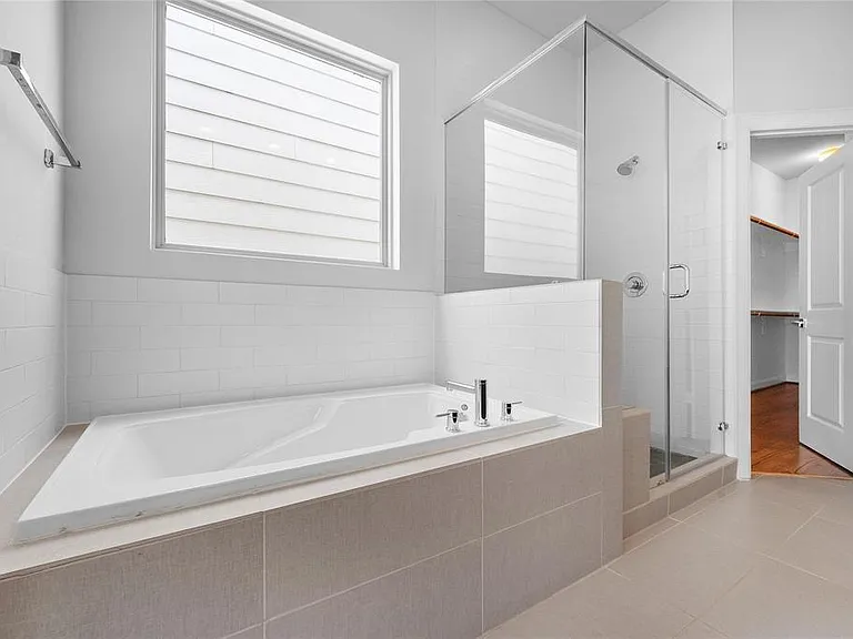 4213 Schuler St — Photo 15