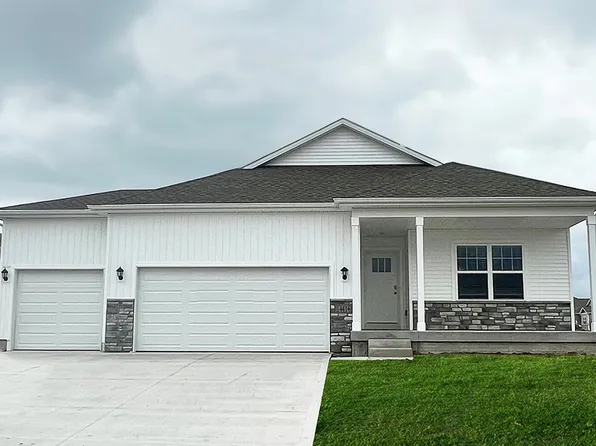 2518 E 47th St, Des Moines, IA 50317