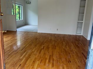4231 Dixie Canyon Ave APT C, Sherman Oaks, CA 91423