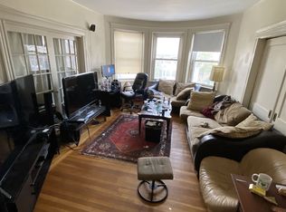 32 Powell St #1, Brookline, MA 02446