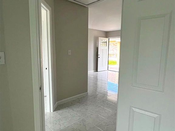 5th image of 4305 Phlox St APT 8A