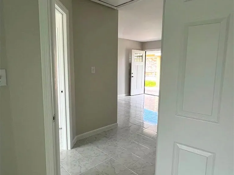 4305 Phlox St #3A — Photo 5