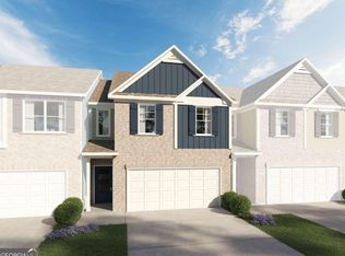 2567 Swan Lake Dr, Grayson, GA