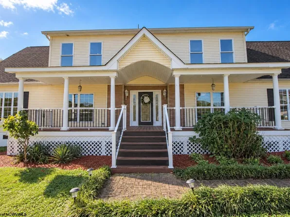 1098 Brookings Dr, Morgantown, WV 26508