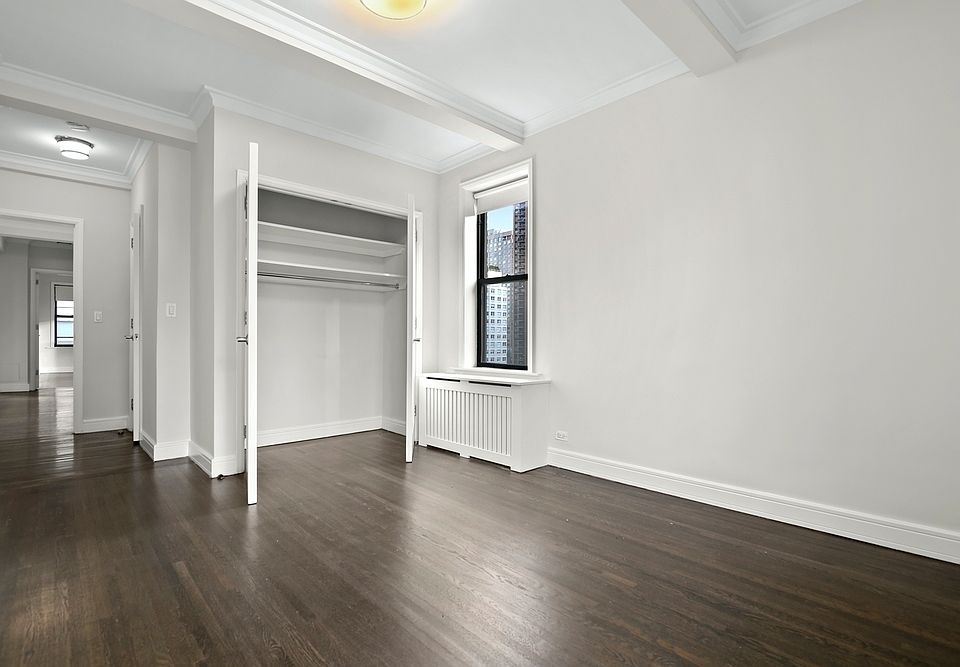 1st image of 210 W 70th St APT 1101