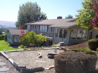 255 Viewmont, Okanogan, WA 98840