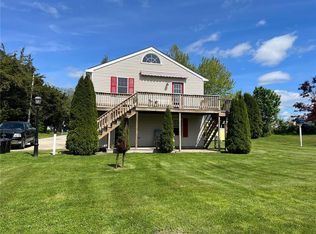 78 King Phillip St, Portsmouth, RI 02871