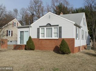 115 Riviera Dr, Pasadena, MD 21122