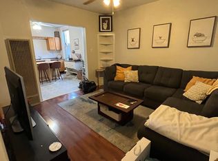 927 W 35th Pl APT 1R, Chicago, IL 60609