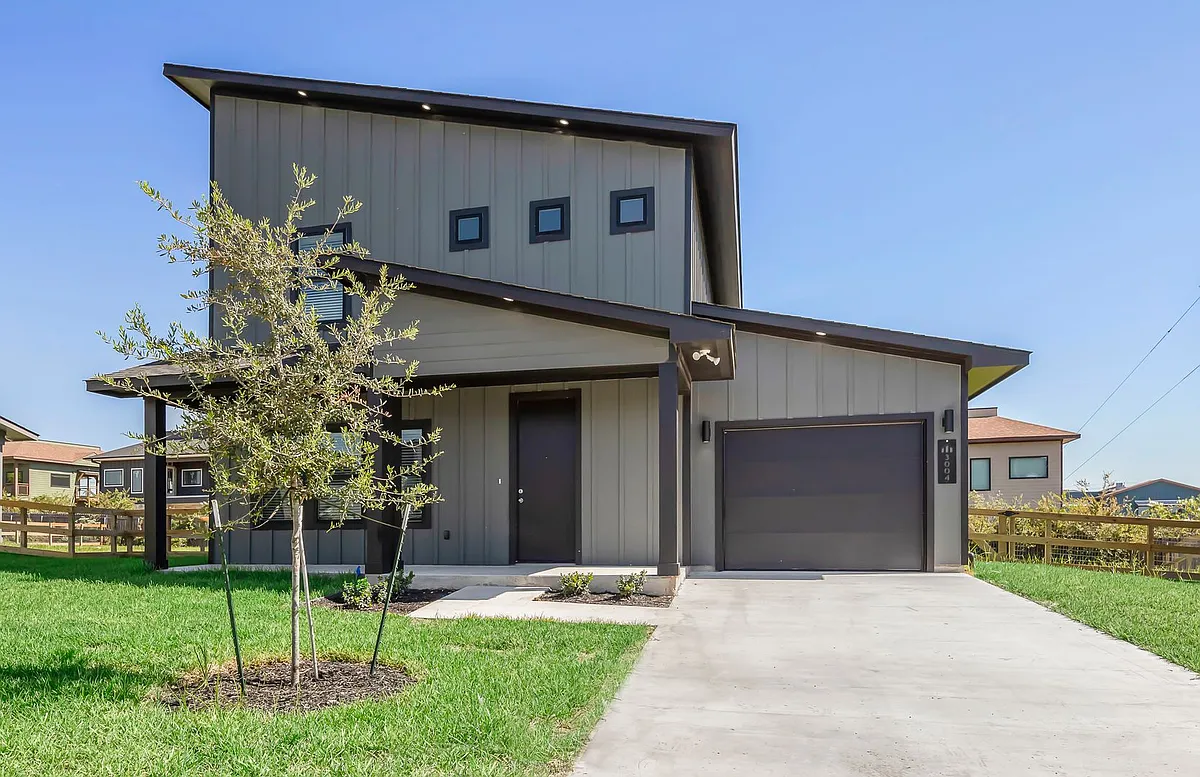 Building Photo - 3004 Alpha Wolf Ct