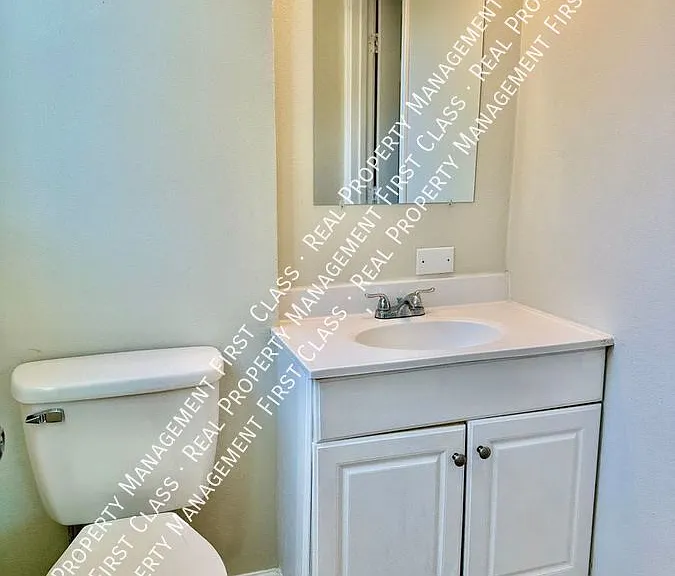 7050 Coral Tree Ln — Photo 10
