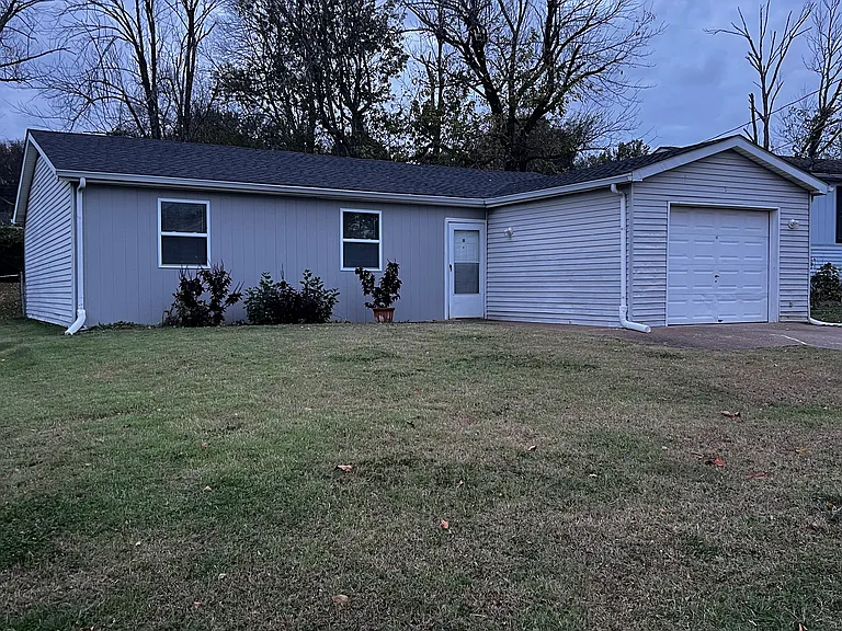 224 Warrior Rd — Photo 1