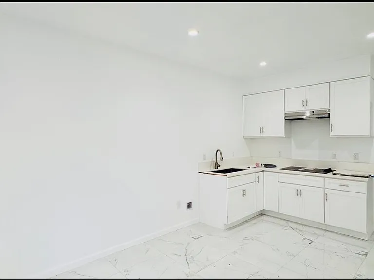 6245 Chapman Ave — Photo 6