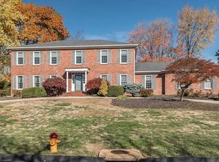 12321 Carberry Pl, Saint Louis, MO