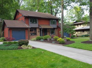 2160 & 2164 Woodlawn Cir, Stow, OH 44224