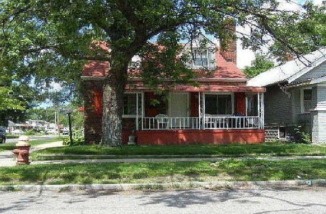 2nd image of 1303 E Nevada St
