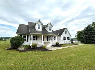 3699 Honeysuckle Rd, Auburn, NY 13021