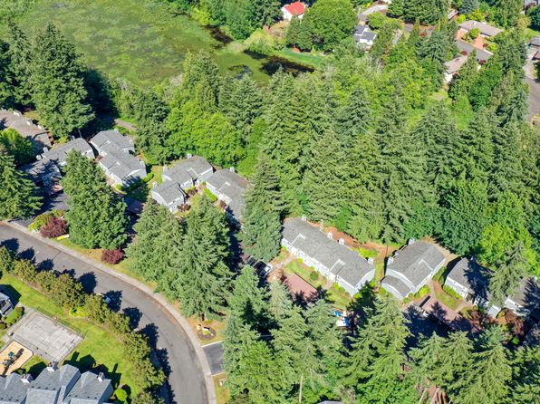 425 Ensign Rd NE APT A-06