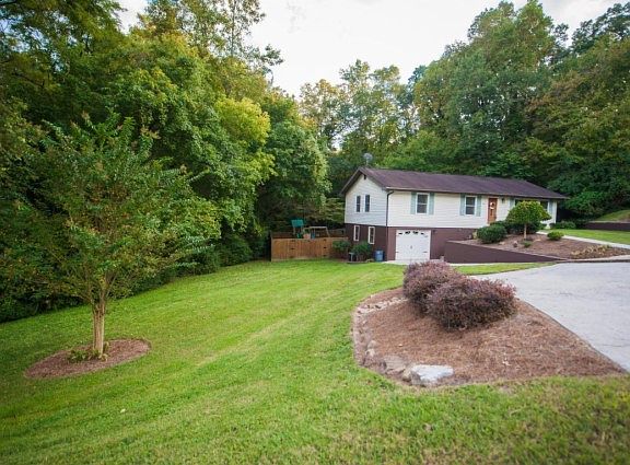 4th image of 510 Crestwood Dr