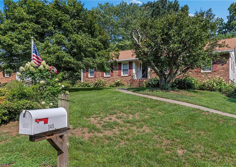 1st image of 145 Stanwell Ct