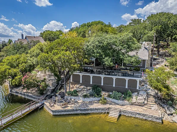 169 Pam Dr, Chico, TX 76431