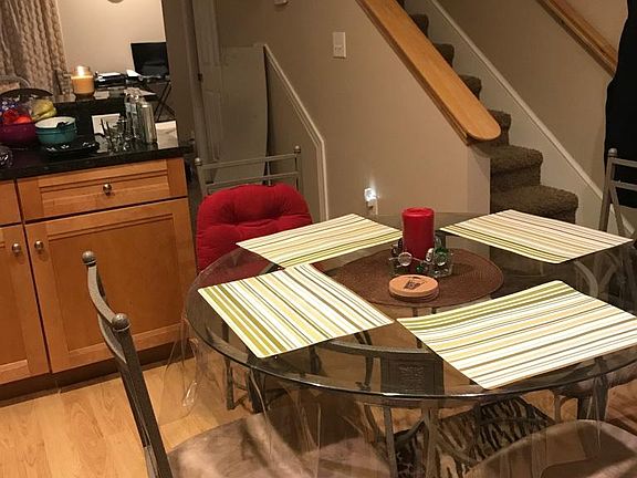 2nd image of 140 Blackbird Village Cir