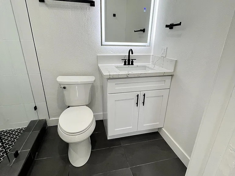236 Camellia Ln #A — Photo 11