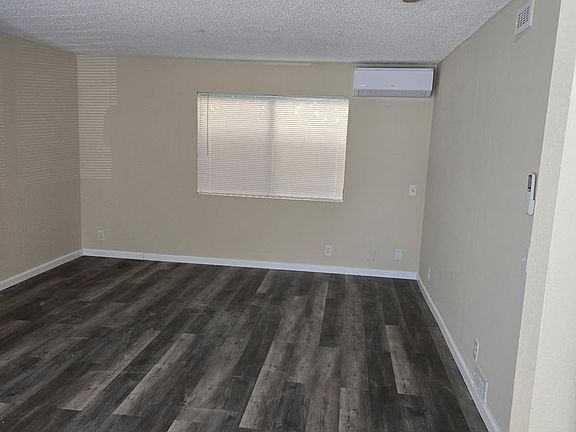 3rd image of 2435 W Avenue 33 APT 8