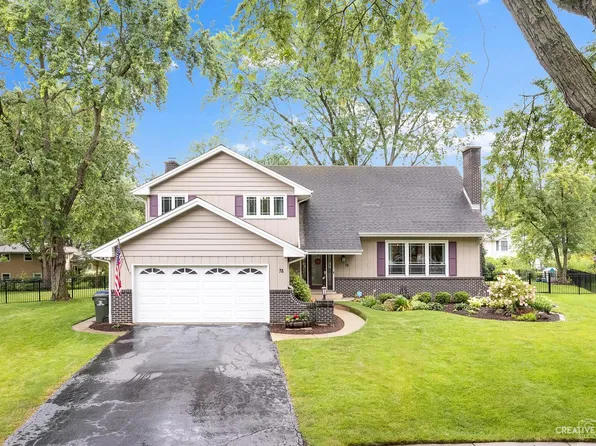 78 Bunting Ln, Naperville, IL 60565