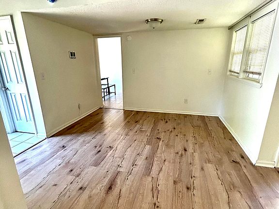 4th image of 91 Indigo Ln