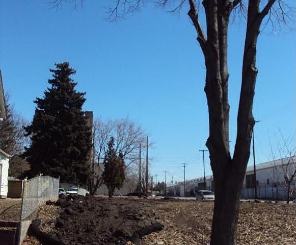 1st image of 1803 Quincy St NE