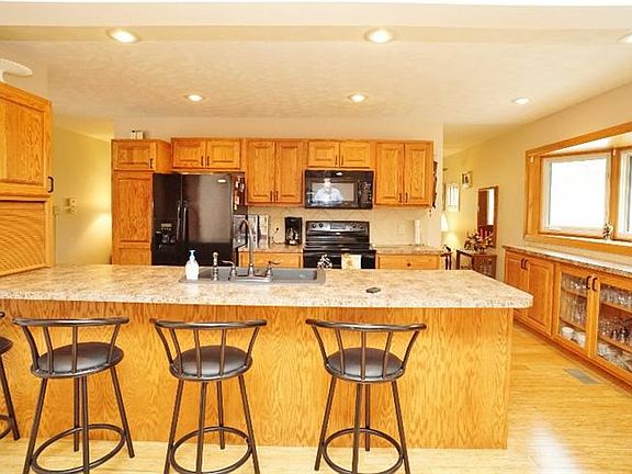 4th image of 4027 Lindsey Cir