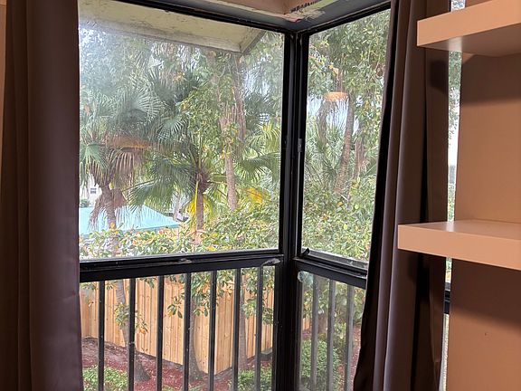 3rd image of 3415 Cocoplum Cir