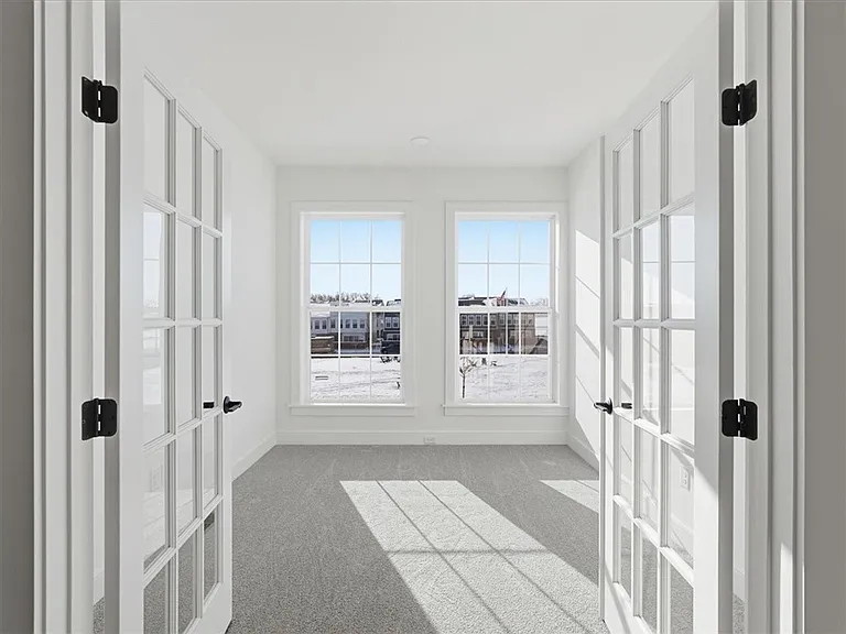 302 Highbridge Ln — Photo 14