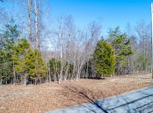 Norris View Ln, La Follette, TN 37766