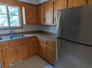 716 Jackson Ave NW, Elk River, MN 55330